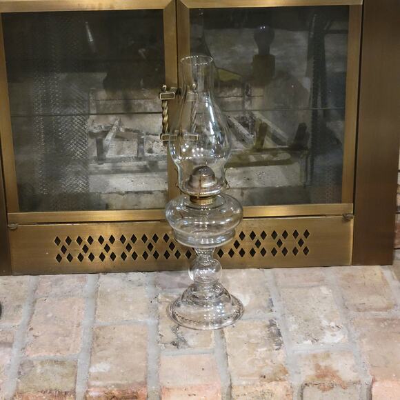 Vintage Oil Lamp, P & A Mfg Wick Chimney Hurricane Lantern - Picture 2 of 8